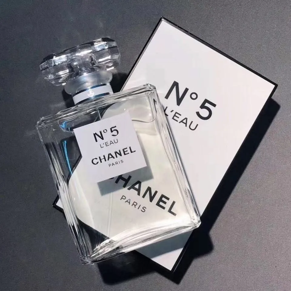 N°5 L'EAU