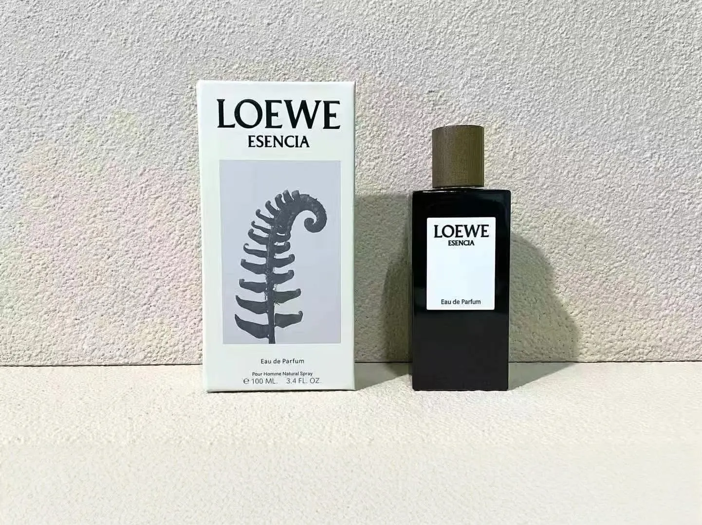 LOEWE Esencia