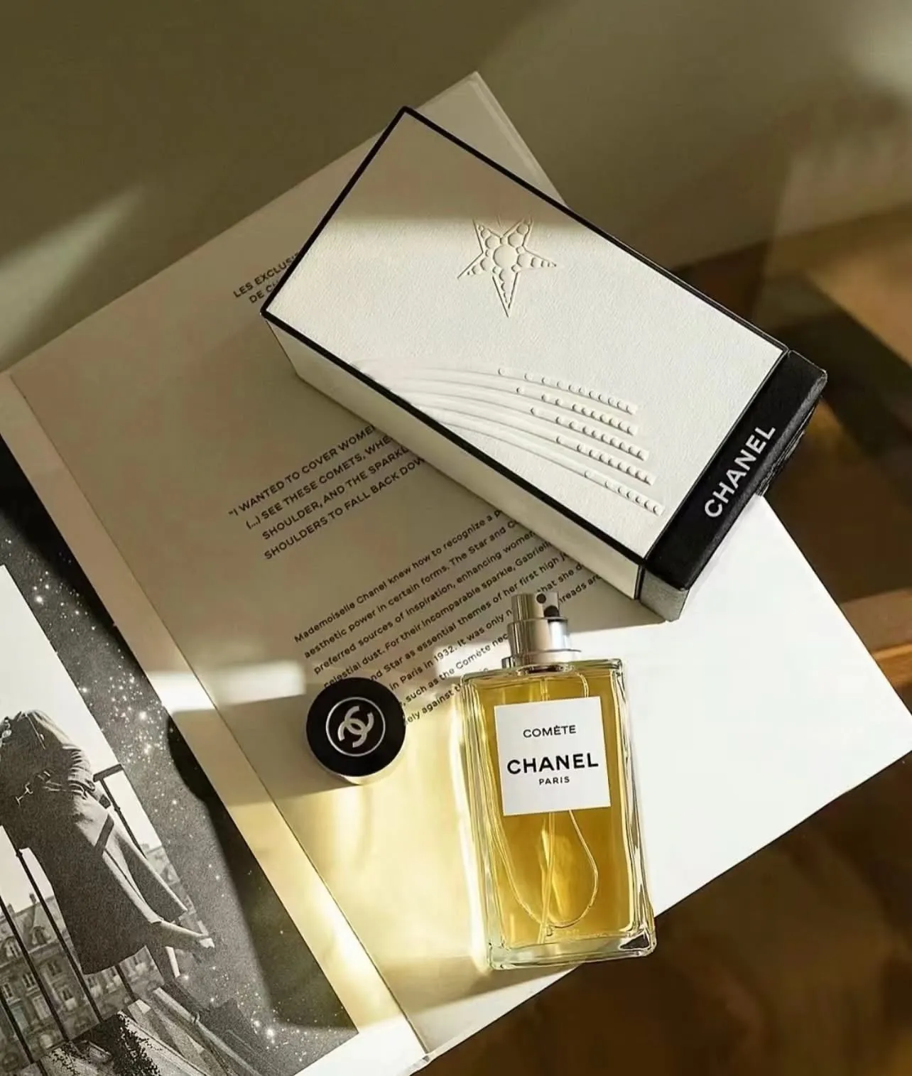 CHANEL COMÈTE