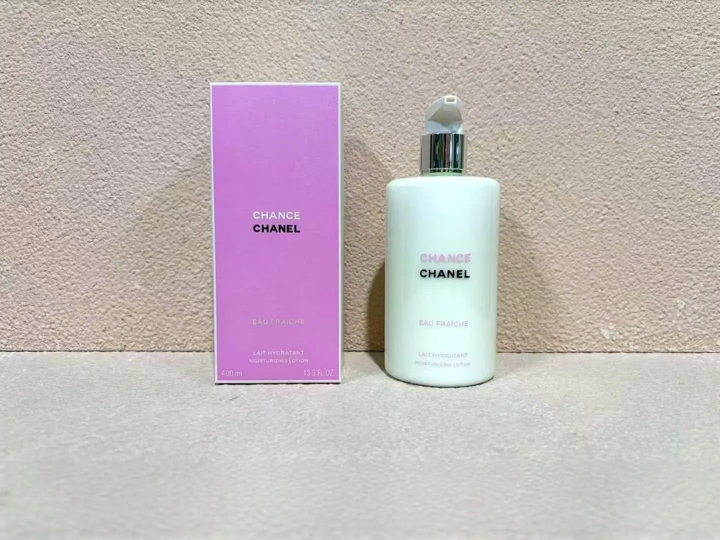 Chanel Chance Eau Fraîche Moisturizing Lotion