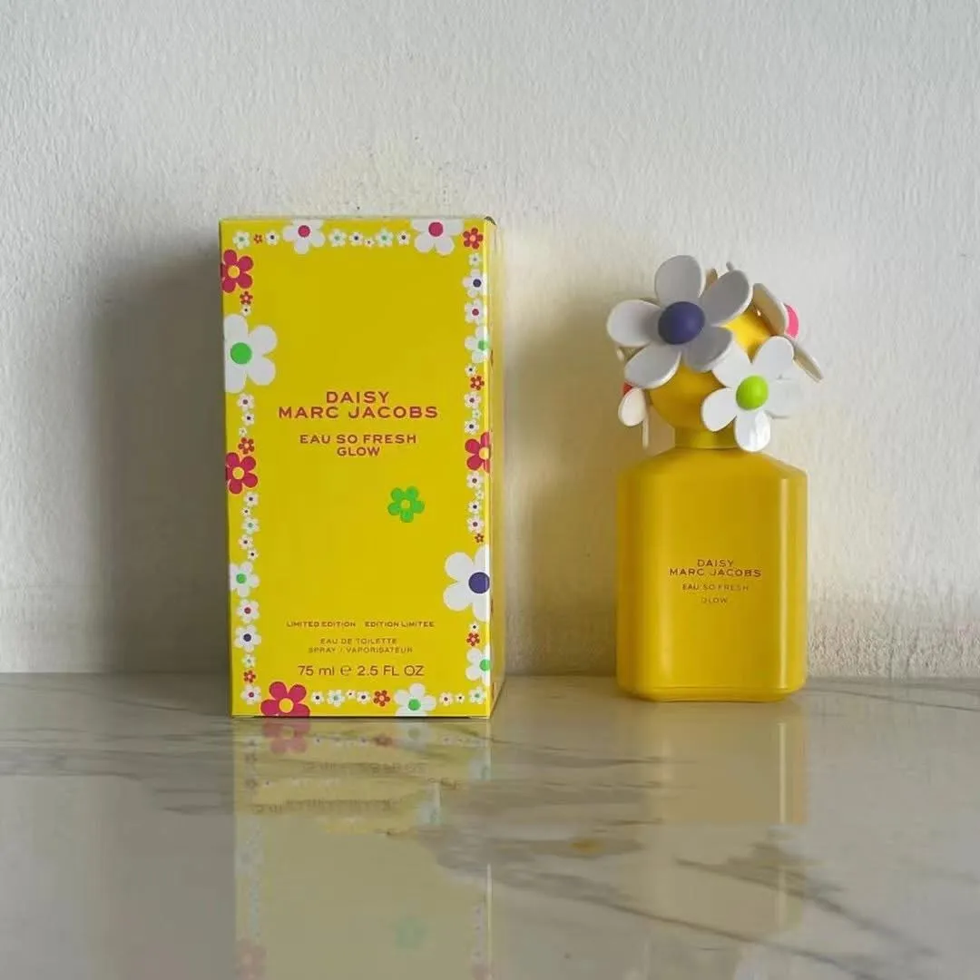 Marc Jacobs Daisy Eau So Fresh Glow